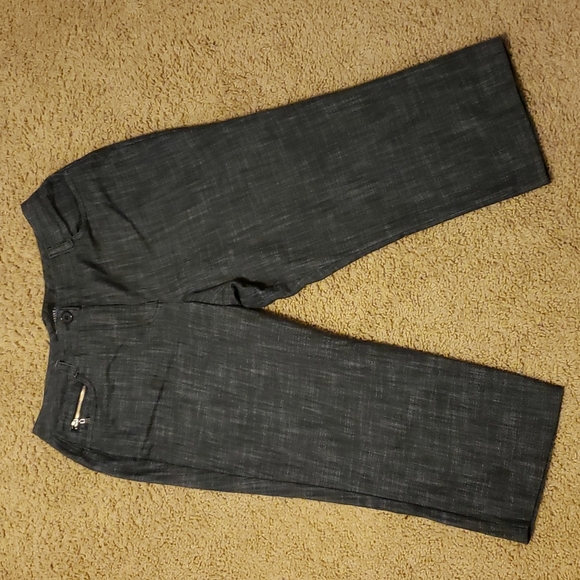 Blue grey stretch capri's - Picture 5 of 5